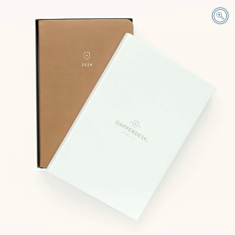 Emily Ley Dapper Desk 2024 Daily planner - brand new